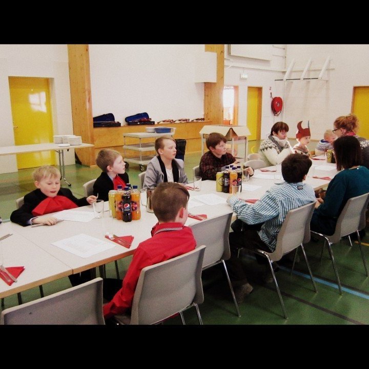 Og meiri yngri deild.