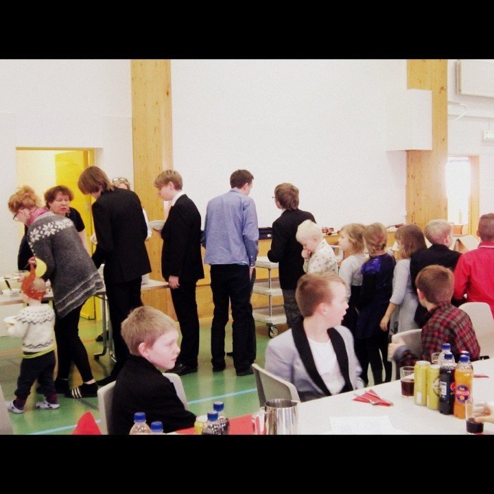 Loksins er matarröðin farin af stað :-)