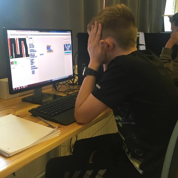 22053129_1411647438952687_1362383531_n