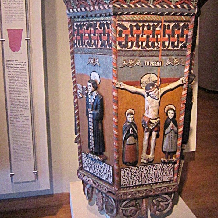 Fallegur prédikunarstóll.