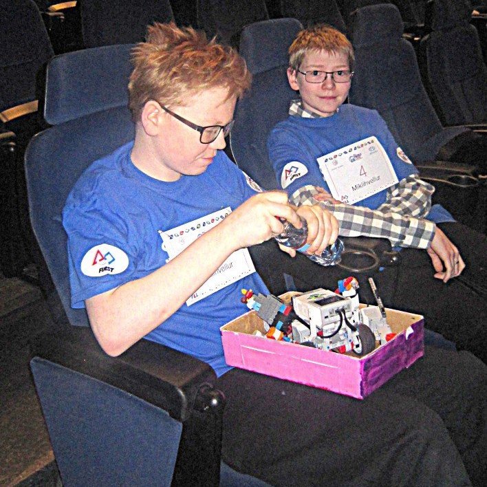 Háskólabíó: Strákarnir tilbúnir fyrir fyrsta rennsli í braut.