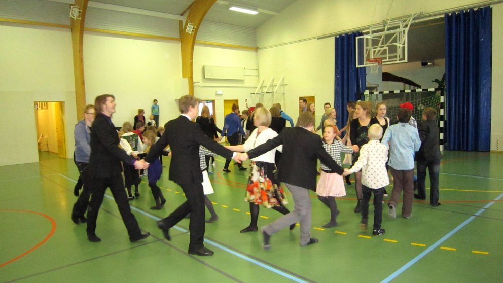 Kokkurinn dansaður.