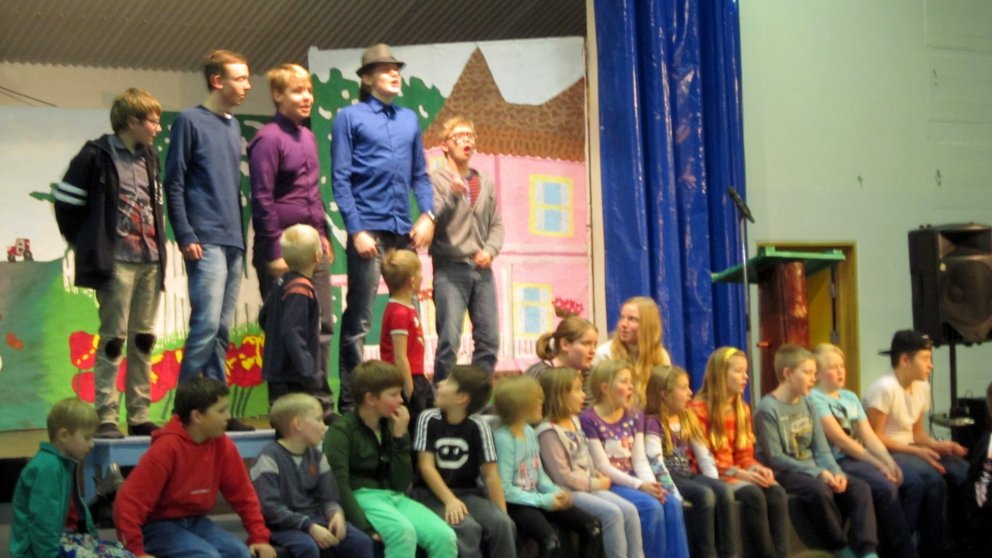 Aðeins - og alltof seint - um þrettándagleði :-)