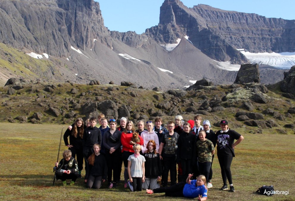 Nemendur 6.-10. bekkjar í Stórurð