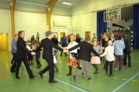 Kokkurinn dansaður.