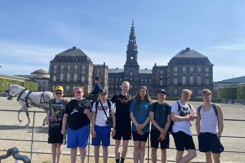 Nemendur 9. og 10. bekkjar Brúarásskóla í Danmörku